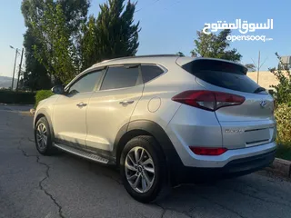  6 توسان2016 بنزين 2000سيسي