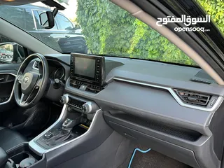  9 تويوتا راف فور 2020 وارد الشركه المركزيه مالك أول عداد قليل 47 الف كيلو فحص كامل فل كامل