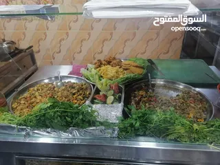  2 يوجد مطعم مال الشام حمص وفلافل للضمان