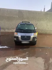  2 باص ستاركس 2007 دب اربعة جيد ميكانيك نظيف ماتور جديد مش ناقصو اشي بسعر حرق