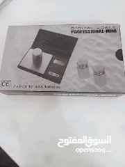  1 ميزان الكتروني صغير وأنيق ودقيق جدا 4 ريال