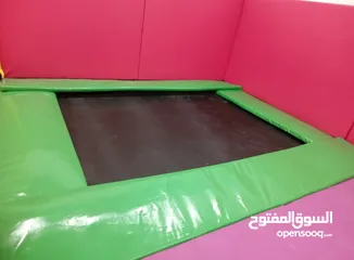  2 تفصيل قماش وجلد ترامبولين على المقاس المطلوب مع حلقات وزنبركات وواقي ومتوفر إكسسوارات مدن الالعاب