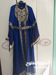  2 قفطان نيلي مستعمل بحالة ممتازة للبيع