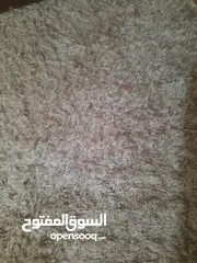  3 اذا حد عنده طاولات والكراسي ياخدو بيصيرو سفرة كاملة خشبو ممتاز وقطعتين ما بيغلب بلحمل