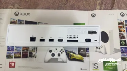  3 NEW XBOX Series s with controller