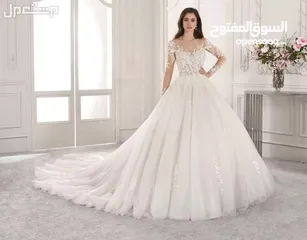  2 فساتين زفاف للبيع بسعر مغري