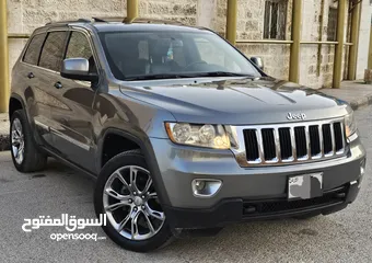  8 Grand Cherokee 2011 - جراند شروكي فل اضافات بانوراما بحالة ممتازة