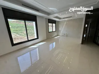  1 شقه للبيع في دير غبار  ( Property 42442 )-175063714