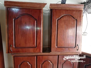  4 خزاين مطبخ  تعليق وكاله مبطن من الداخل خشب بلوط مستعمل سنه فقط