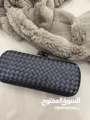  4 شنطه بوتيغا كلوتش ب10دينار