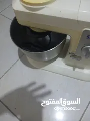  1 عجانة سامكس وغفاقت كيك بحاله جيده جدا