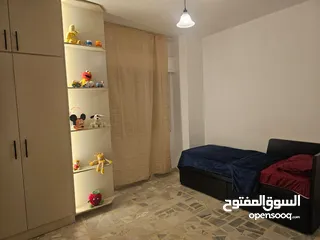  4 شقة مفروشة فاخرة استخدام قليل جدا