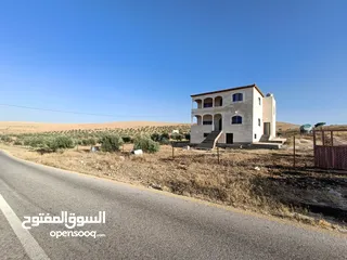  1 مزرعة وبيت