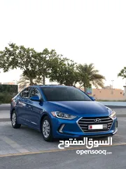  3 Hyundai Elantra SE 2018