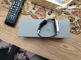  3 اجهزه كهرباىه مستعمله للبيع بحاله جيده والعاب