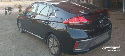  10 هيونداي أيونيك 2022 هايبرد لون اسود ميتاليك مميز جمرك جديد