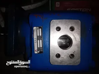  1 Shawal SDLG 958 hydraulic  pump