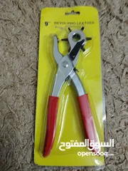  18 متفرقات و نثريات و إكسسوارات جديدة بحال الوكالة للبيع