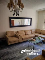  3 شقة للبيع  في موقع مميز في الجاردنز (غرفتين نوم) خلف المدارس العمرية