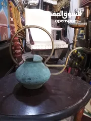  13 تحف وانتيكات ونحاسيات