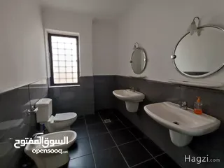  11 ڤيلا للبيع في منطقة عبدون ( Property ID : 30960 )