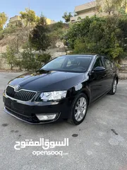  7 سكودا اكتافيا 2000اتوماتيك