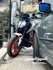  1 Ktm ديوك 390