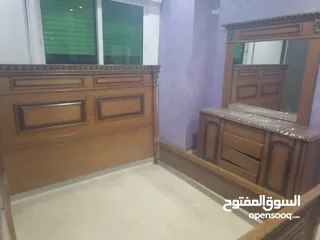  11 للبيع لقطه غرفت نوم وطقم كنب  مع ملحقات اقرأ الوصف