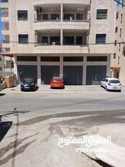  3 مخازن للايجار بيتونيا المنطقة الصناعية بمساحات مختلفة