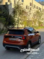  2 فولكس_فاجن_T_CROSS