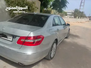  4 مرسيدس بنز E300