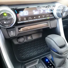  27 2024 TOYOTA RAV4 XLE PREMIUM- صنع ياباني