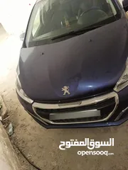  1 بيجو 208. موديل 2012 مقلوبة 2020
