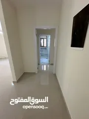  2 ثلاث غرف نوم غير مفروشة للايجار