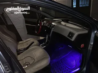  11 بيجو 307 نيو