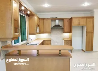  28 شقة دوبلكس في أرقي مناطق عمان