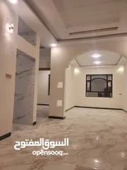  19 عمارة تجاربة للبيع في ارقى احياء صنعاء