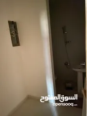  4 مكتب للإيجار اصدار رخص مهن وعقود اجار