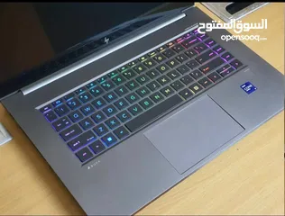  4 HP ZBook Studio G8