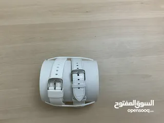  11 ساعة سويسرية جديدة بالكرتونة