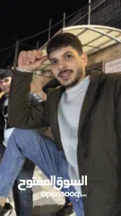  1 شاب لديه رخصه قياده شخن حفيف مهذب مططيع اليف