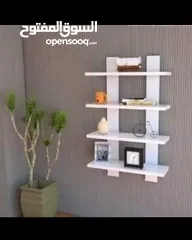  16 رف خشب شاشه ومطبخ وحمام وديكور حائط وستاند مكياج وجلاتين وغيره