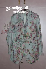  1 بليزر نسائي مُزهر بأكمام طويلة بقصة رسمية