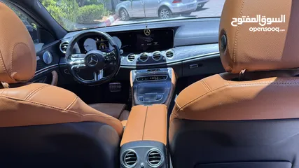  4 Mercedes E220