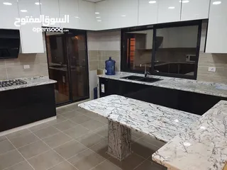  6 مطبخ بحاله ممتازه نوعيه جيده