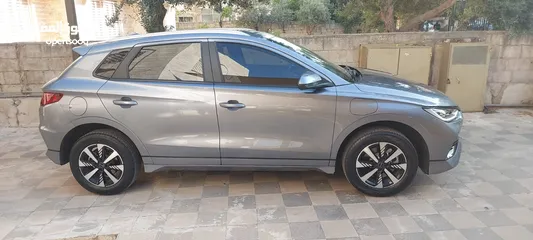  5 BYD E2 2024 LUXURY