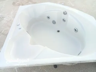  4 جاكوزي ست عيون