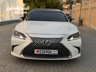  6 Lexus Es350 F sport 2021