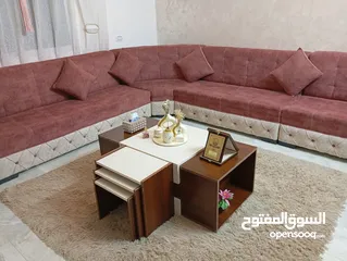  3 مجلس تفصيل 14 مقعد خشب سويد بحال الوكاله مستخدم فتره بسيطه مع كامل ملحقاته من طاولات وبرادي مع بفه