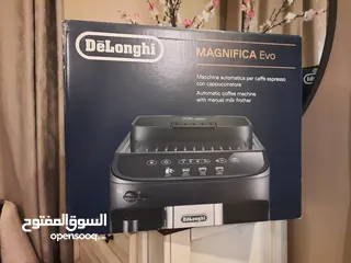  1 Delonghi Magnifca Evo Coffee Maker